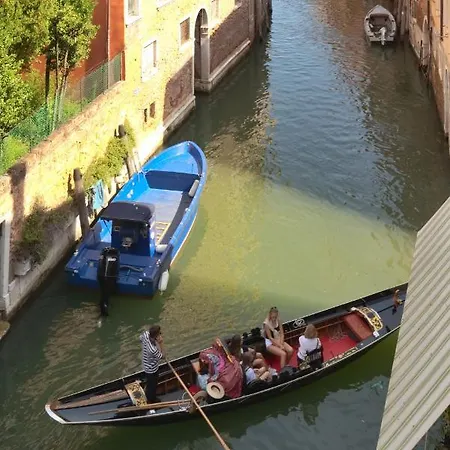 Corte Dei Miracoli 3* البندقية