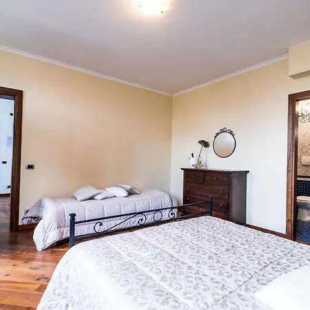 Corte Dei Miracoli بيت ضيافة 3*