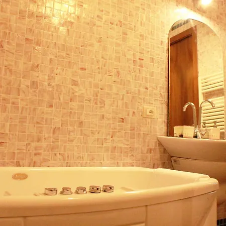 Corte Dei Miracoli بيت ضيافة