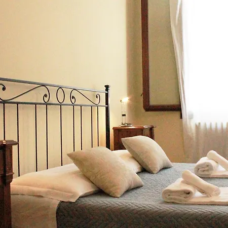 Corte Dei Miracoli ゲストハウス 3*