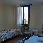 Corte Dei Miracoli Venice